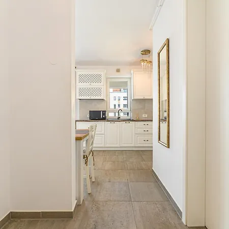 Appartement Coresi Avatar *