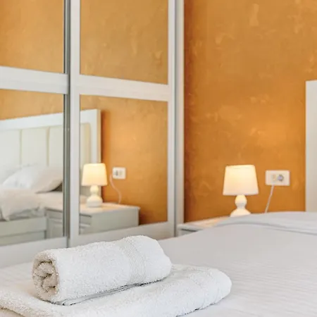 Appartement Coresi Avatar *