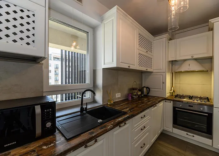 Coresi Avatar ブラショフ