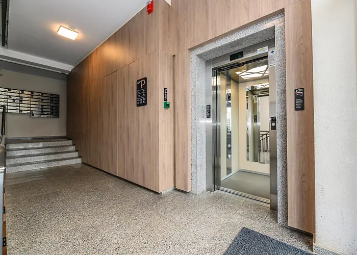 Coresi Avatar アパート ブラショフ