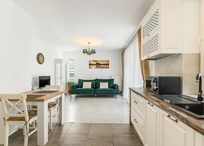 アパート Coresi Avatar ブラショフ