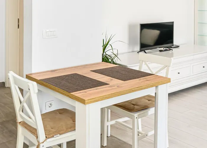 Coresi Avatar アパート *